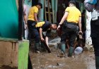 Polres Jember Terjunkan Personel Bantu Warga Terdampak Banjir